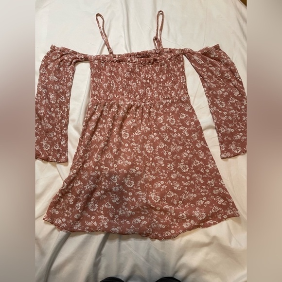 Rue21 size medium pink floral off the shoulder mini dress - Picture 4 of 4